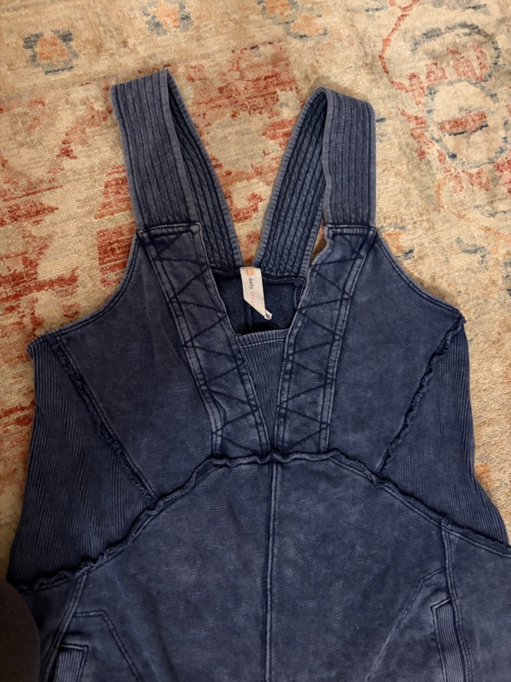 Wide-Leg Navy Sleeveless Jumpsuit with V-Neck - Picture 4 of 6